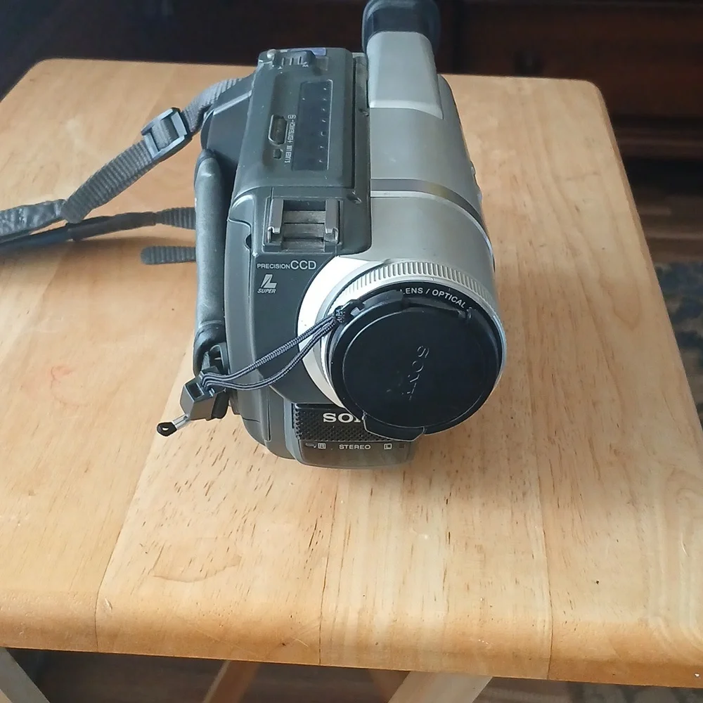 Camera - Picture 3 of 4